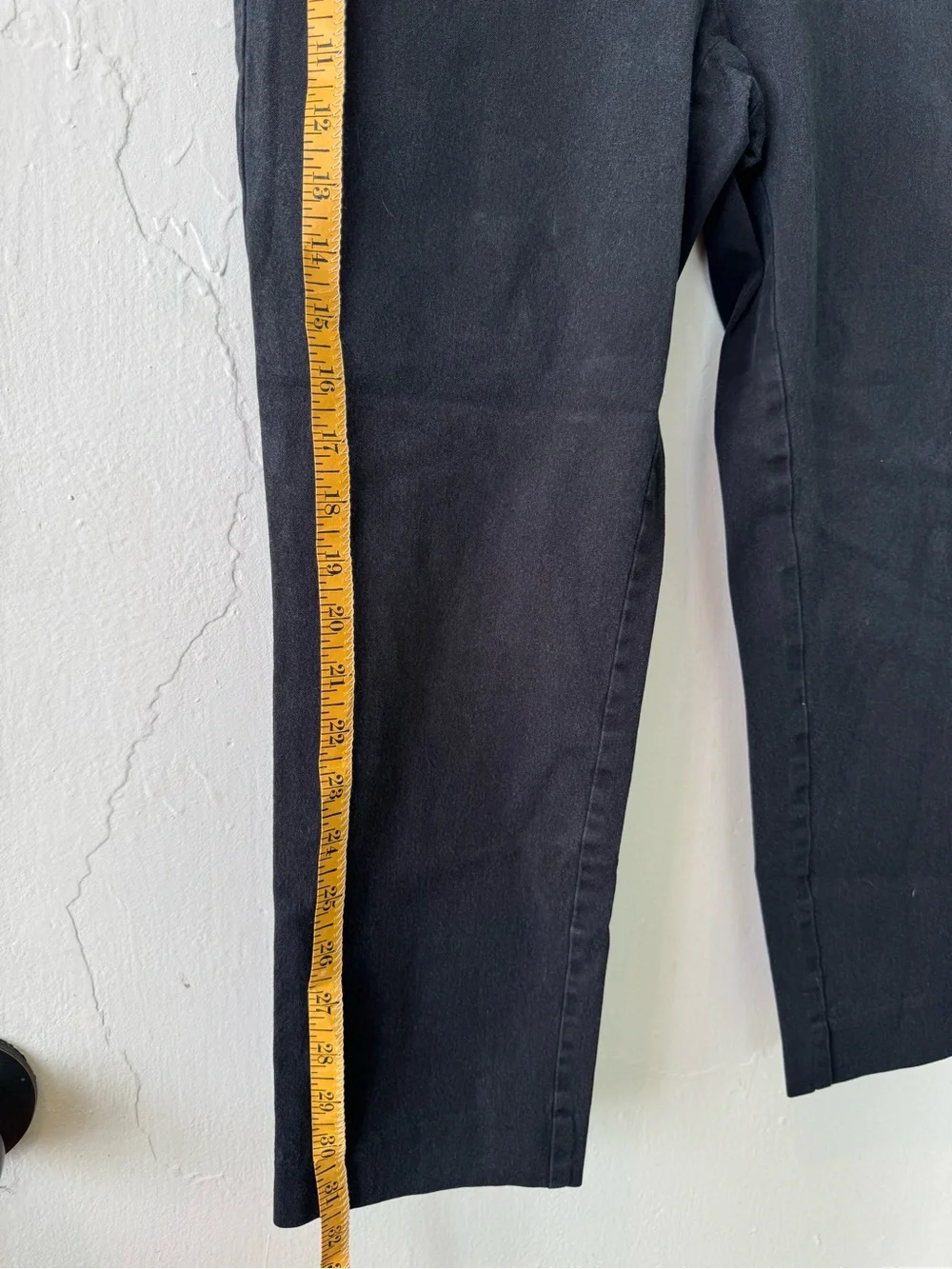 LOFT Black Ankle Cropped Straight-Leg Pants